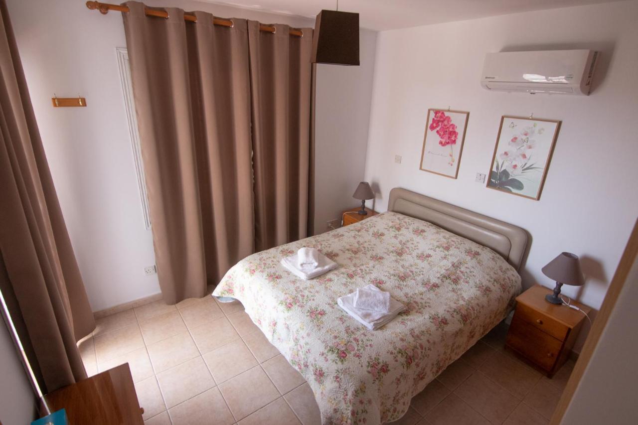 Amelia Two Bedroom Apartment - 202 Paphos Exterior photo