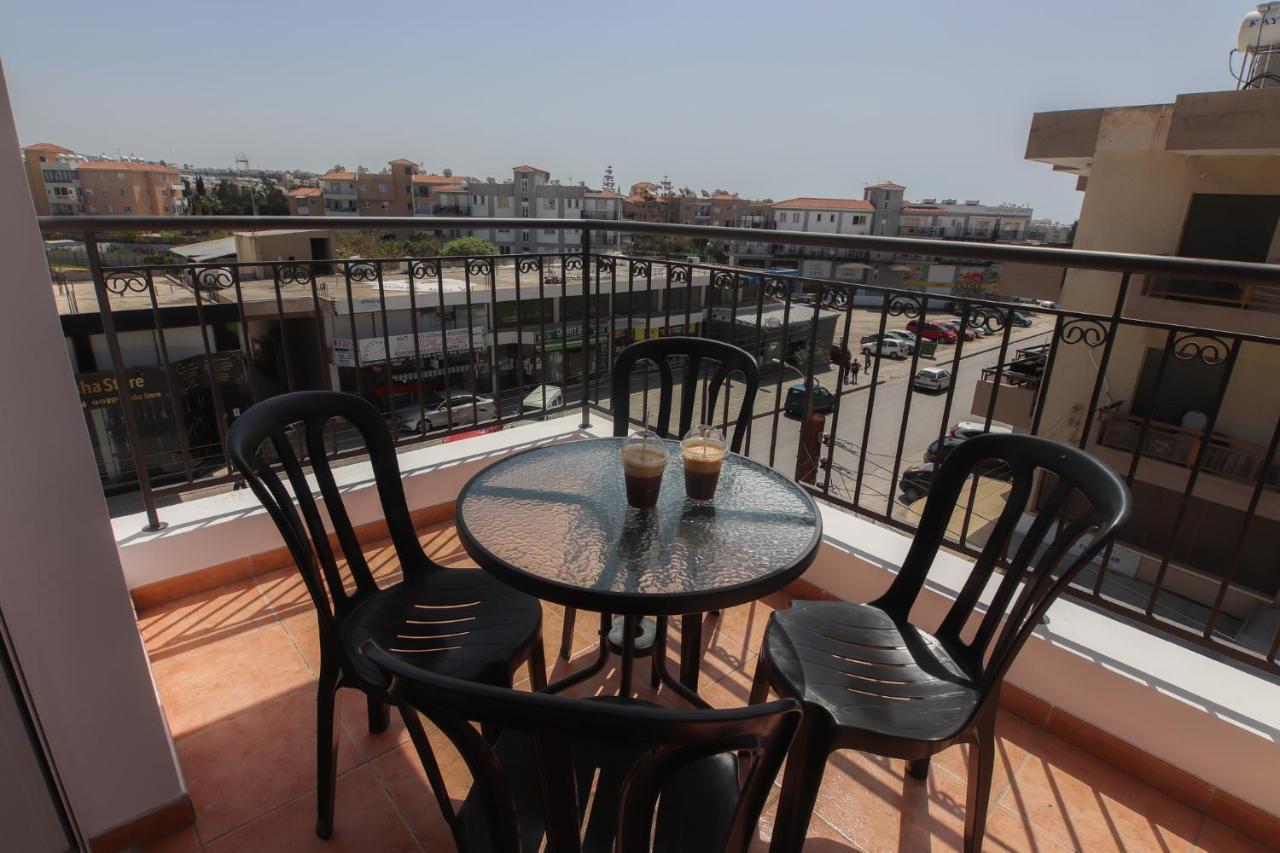 Amelia Two Bedroom Apartment - 202 Paphos Exterior photo